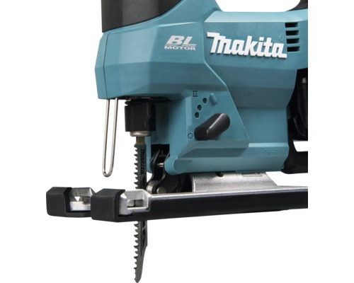 Imagine detaliată cu fierăstrăul vertical Makita