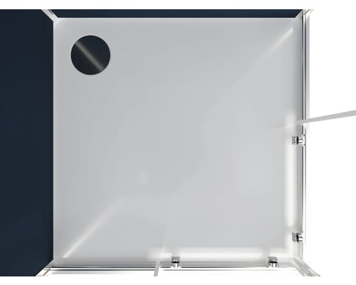 Vedere de sus a unei cabine de duș cu uși de sticlă și scurgere