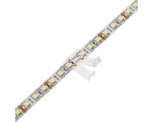 Bandă LED cu element de conectare