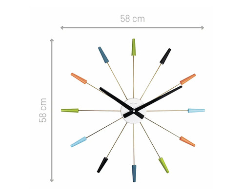 Ceas de perete cu marcaje colorate și dimensiunile de 58 pe 58 de centimetri