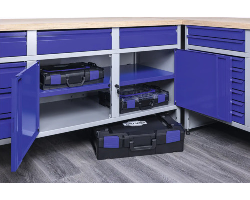 Banc de lucru cu sertare și cutii de scule în dulap