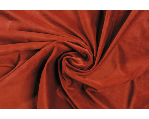 Prim-plan cu țesătură decorativă de culoarea coralului, în formă înfășurată