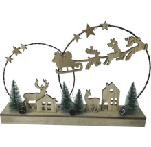 Decorațiune de Crăciun cu sanie trasă de reni, case, brazi și iluminare