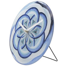Ceas decorativ de masă cu model floral albastru