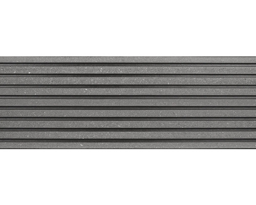 Plăci de fațadă gri cu structură orizontală canelată