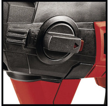 Prim-plan cu un comutator rotativ pe o sculă electrică