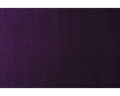 Prim-plan cu o țesătură violetă.