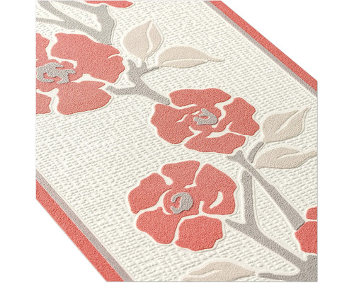 Prim-plan al unei borduri cu motiv floral pentru decorarea peretelui