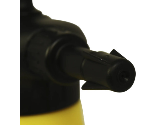 Prim-plan al unui pulverizator folosit pentru pulverizarea lichidelor.