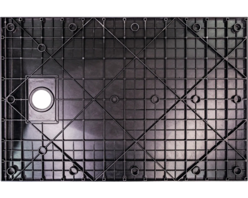 Partea din spate a unei cădițe de duș cu model pătrat