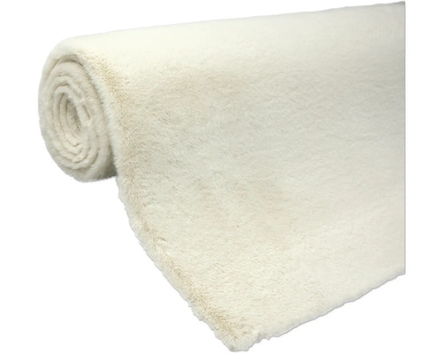 Covor rulat din imitație de blană