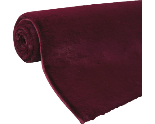 Covor rulat din material textil