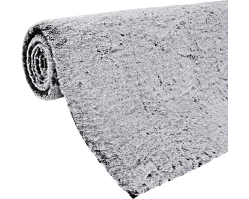 Covor gri rulat cu fir