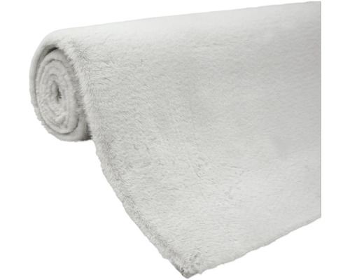 Covor rulat din blană artificială