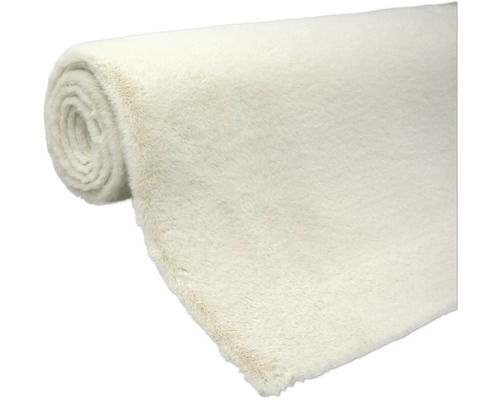 Covor rulat din blană artificială