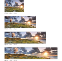 Colaj de picturi murale de diferite dimensiuni cu un far pe plajă la apus