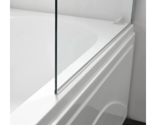 Detalii cadă cu paravan de duș din sticlă