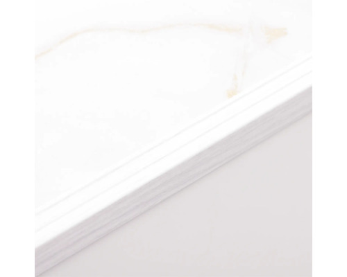 Stivă de plăci de marmură deschisă la culoare