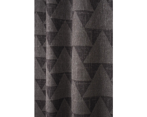 Cortină gri cu model triunghiular
