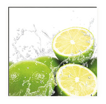 Imagine de perete cu lămâi verzi și apă