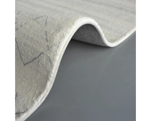 Covor cu model geometric