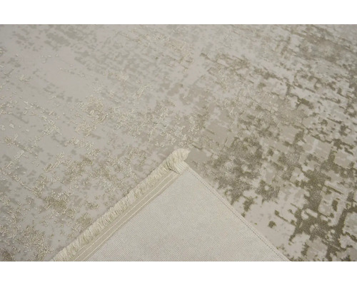 Covor cu model abstract