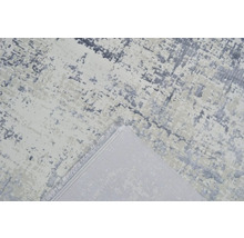 Covor cu model abstract