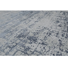 Covor cu model abstract