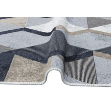 Covor cu model geometric