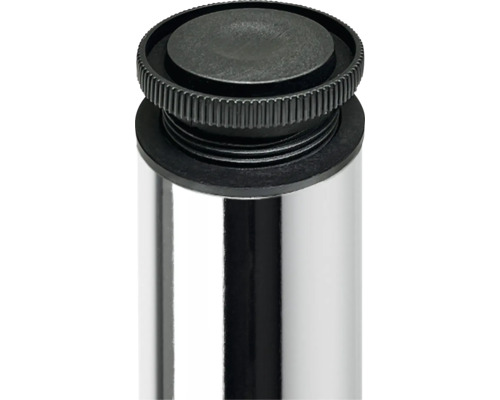 Prim-plan cu un picior metalic reglabil pentru mobilă