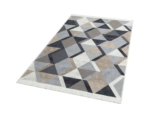 Covor cu model geometric