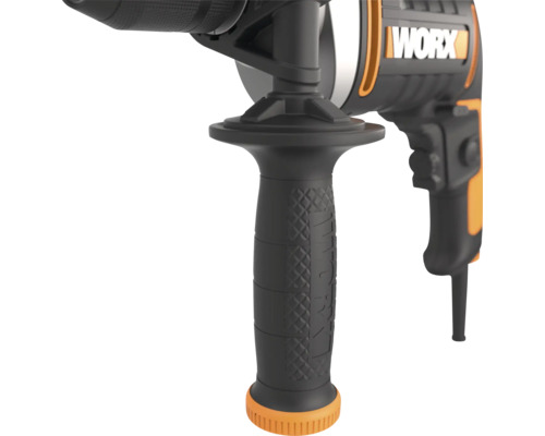 Prim-plan al unei mașini de găurit cu mâner marca WORX