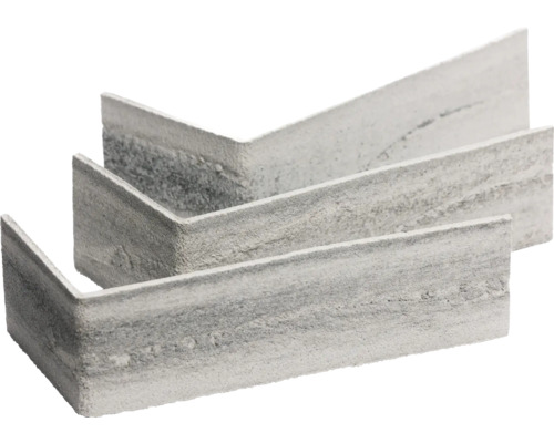 Trei plăci de colț din gresie porțelanată