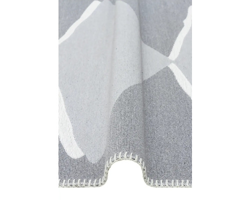 Pătură gri cu model geometric și cusătură decorativă