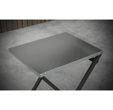 Măsuță de camping argintie cu cadru închis la culoare