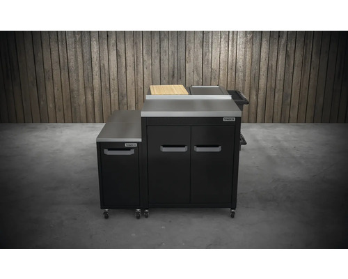 Bucătărie grătar cu blat și dulapuri