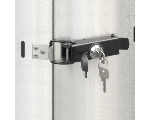 Încuietoare cu cheie pe o ușă metalică