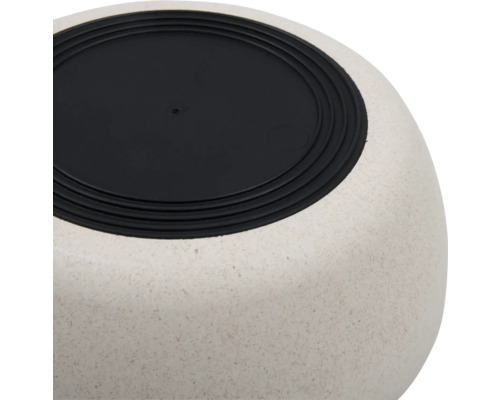 Partea inferioară a ghiveciului de flori