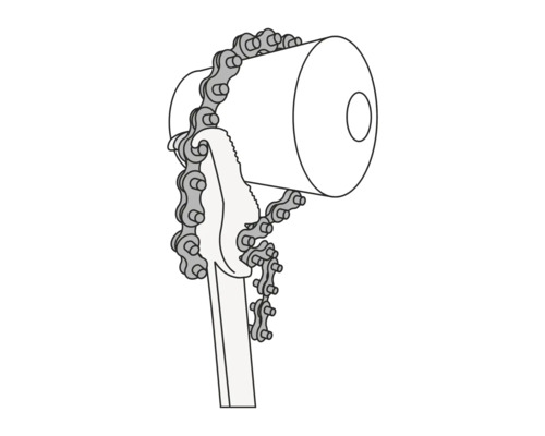 Cheie de țeavă cu lanț pe o țeavă