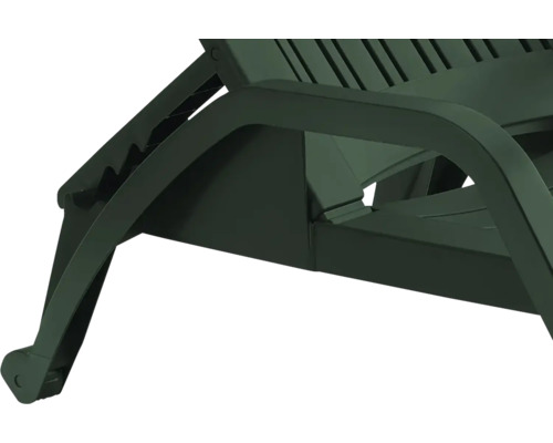 Imagine detaliată a unui șezlong de grădină din plastic