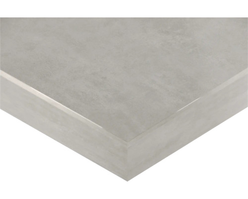 Prim-plan cu blat de lucru