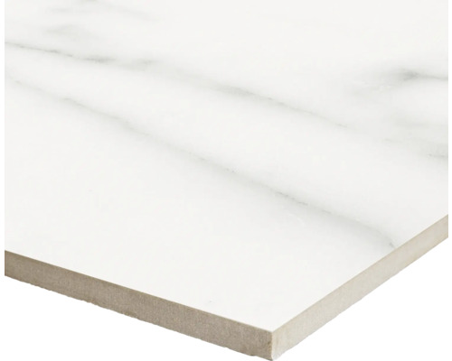 Placă de podea albă cu aspect de marmură