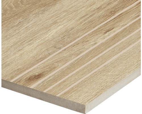 Placă ceramică cu aspect de lemn și suprafață canelată