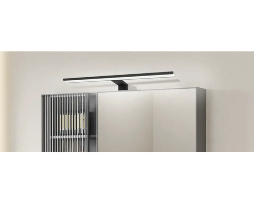 Baie cu dulap cu oglindă și lumină LED