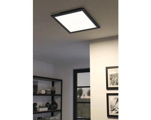 Panou cu LED integrat Eglo Crosslink 15,3W 1790 lumeni, lumină albă 2700-6500K, negru