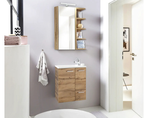 Baie cu dulap de bază pentru lavoar, lavoar, dulap cu oglindă și rafturi