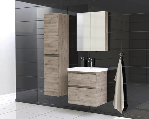 Baie cu dulap de bază pentru lavoar, dulap cu oglindă, dulap înalt și prosop