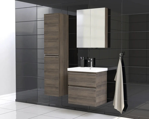 Set de baie cu dulap inferior pentru lavoar, dulap cu oglindă și dulap înalt într-o baie