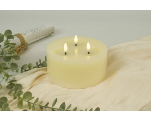 Lumânare decorativă cu trei flăcări LED pe material textil