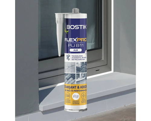 Cartuș etanșant Bostik Flex Pro PU 811 în fața ferestrei